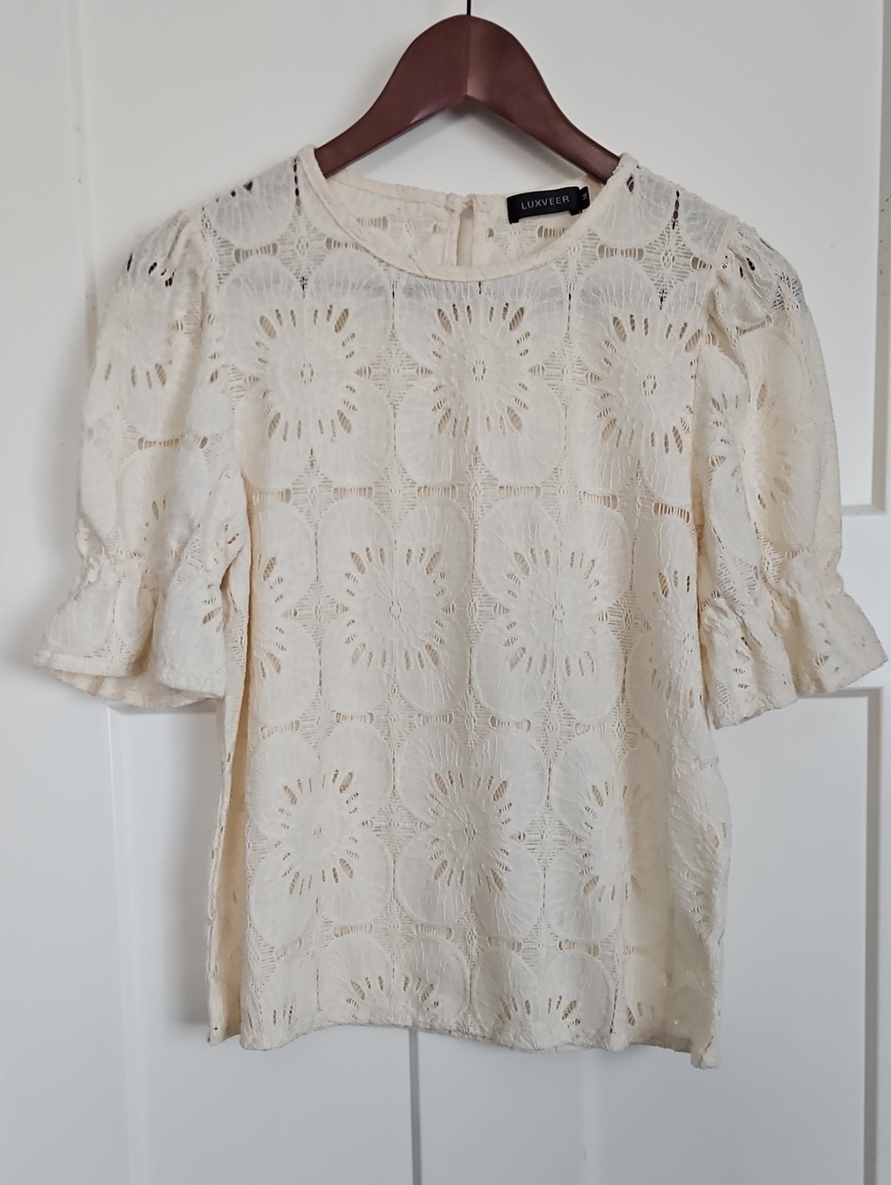 Luxveer Women's Medium Ivory Floral Lace Top Puff Sleeve Cutwork Blouse